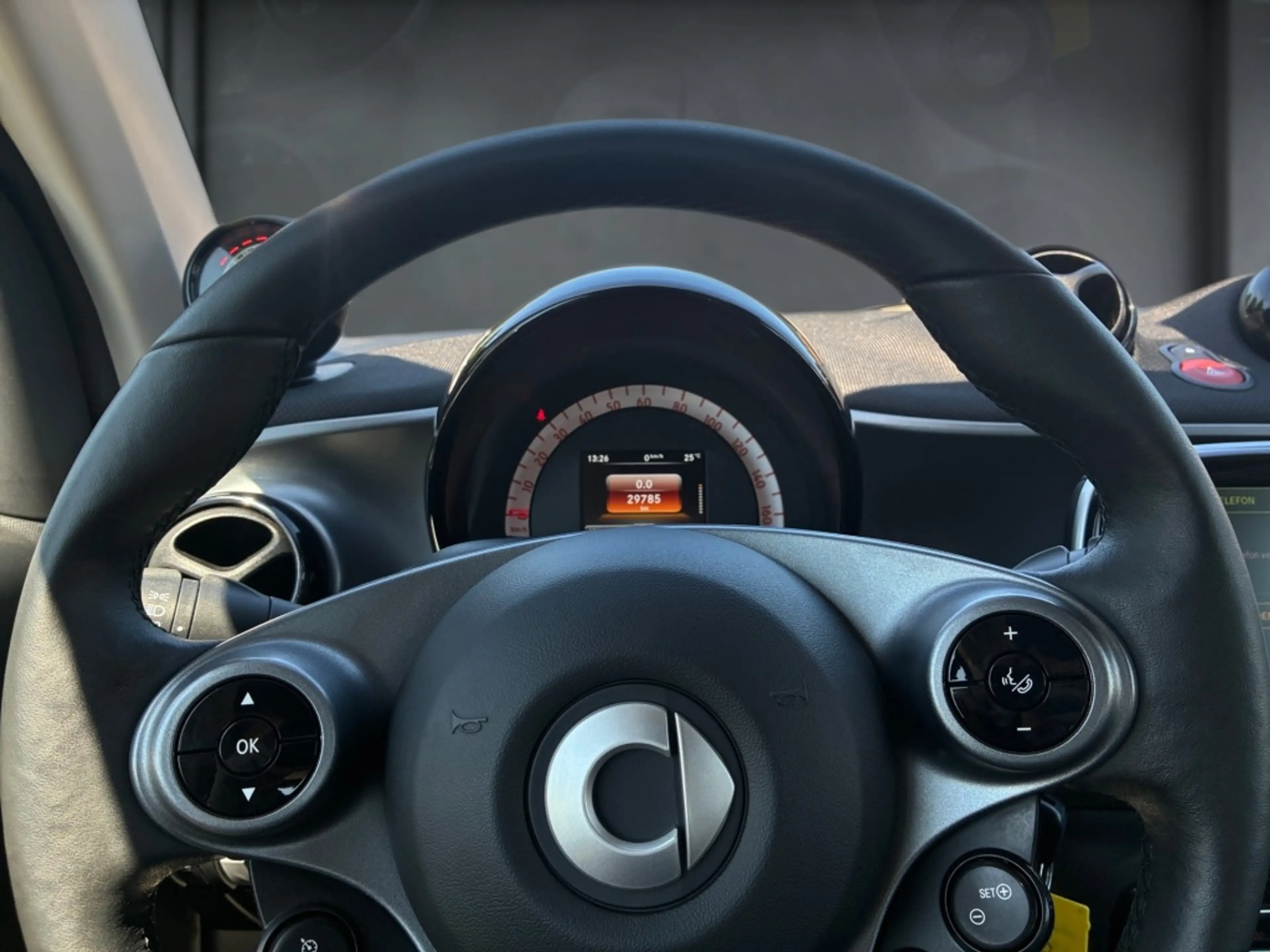 smart forTwo EQ Exclusive 22KW LeasAb239€net0Anz — photo 9