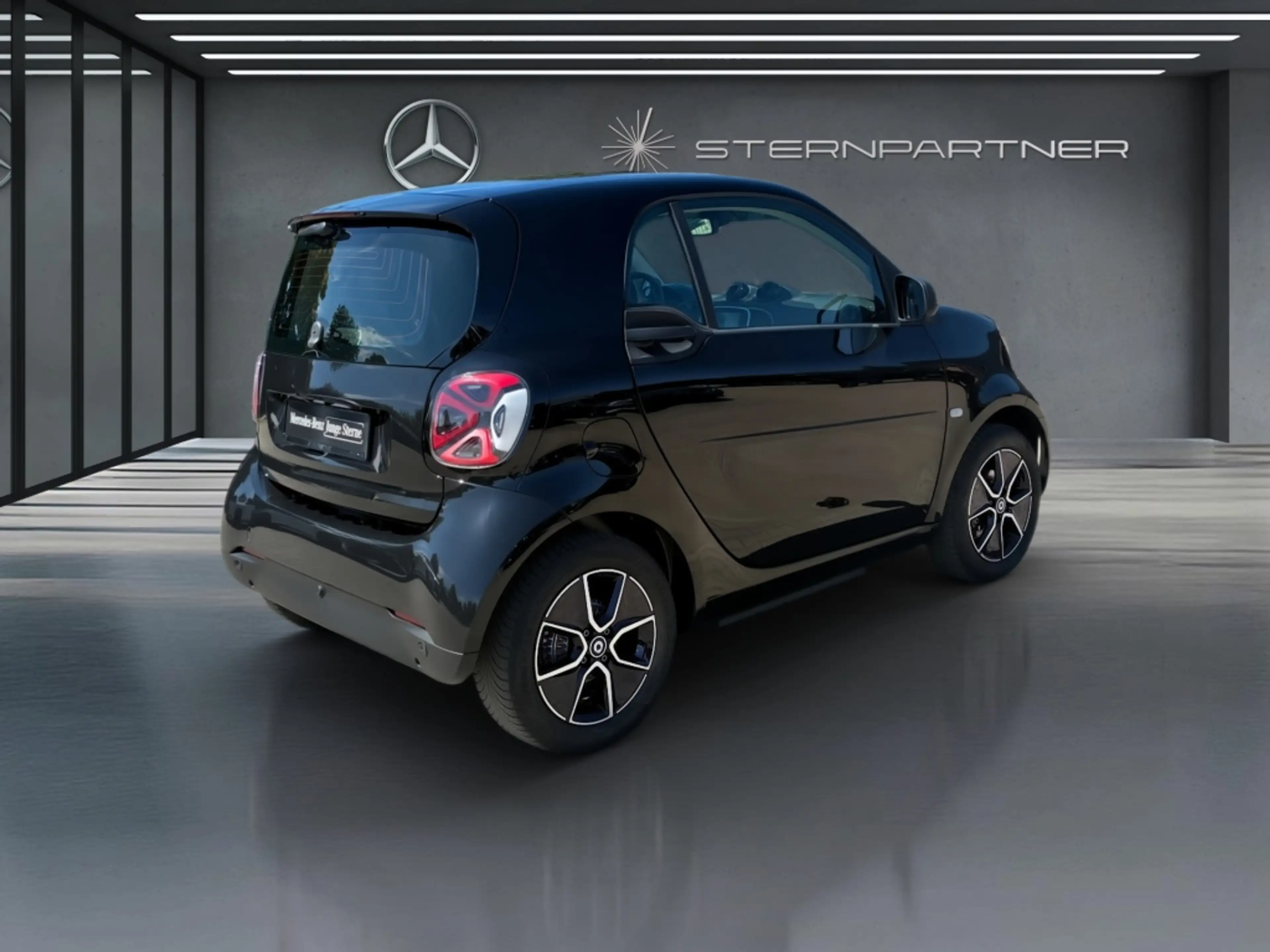 smart forTwo EQ Exclusive 22KW LeasAb239€net0Anz — photo 13