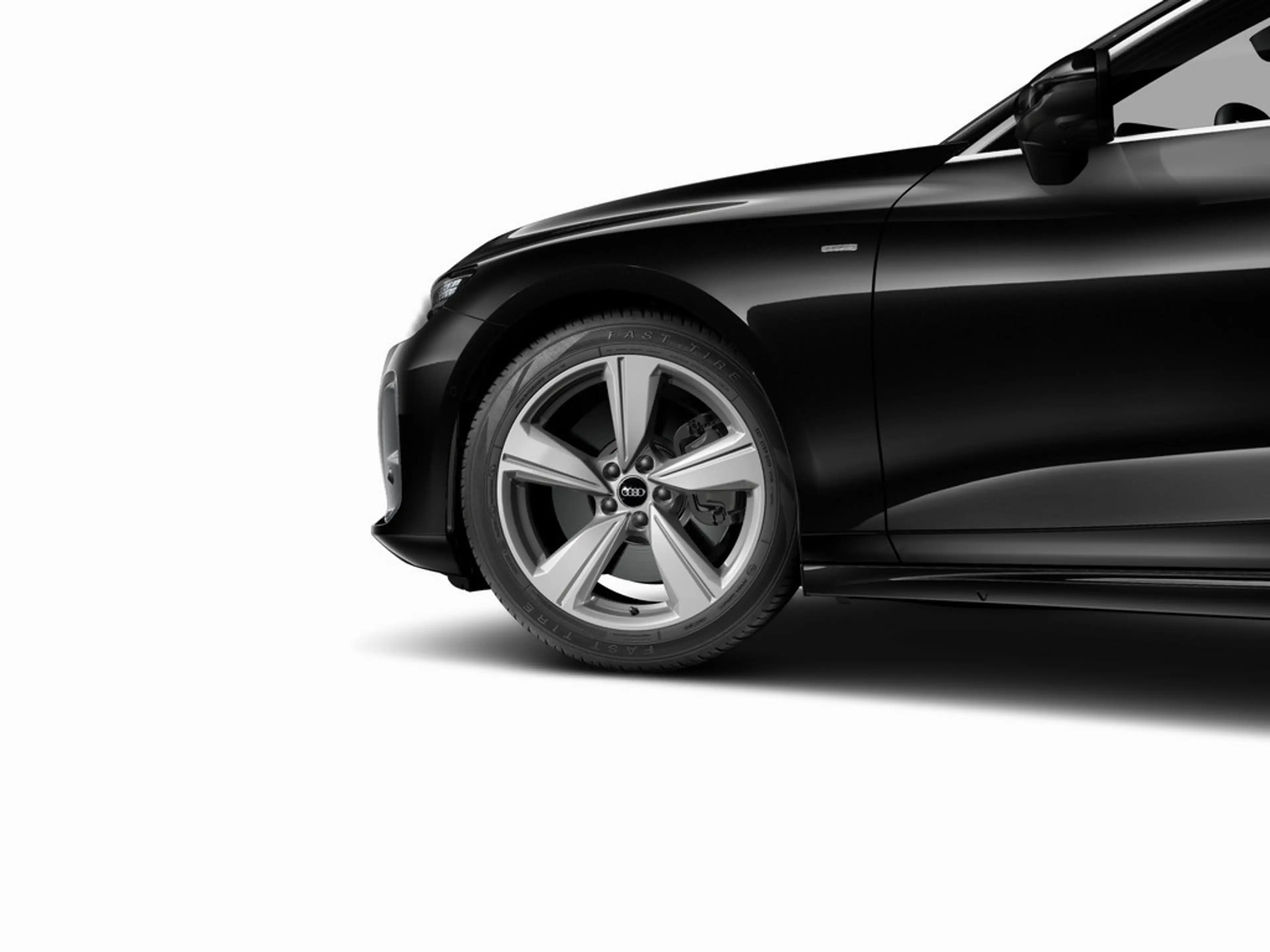 Audi A6 Avant e-hybrid qu. S line/Black/S-Sitze/Matrix/HuD/360°/AHK/19Zoll — photo 5