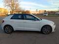 Audi A1 Sportback 30 TFSI S line Weiß - thumbnail 4