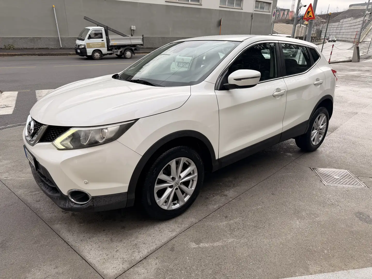 Nissan Qashqai 1.5 dci Tekna Bianco - 1