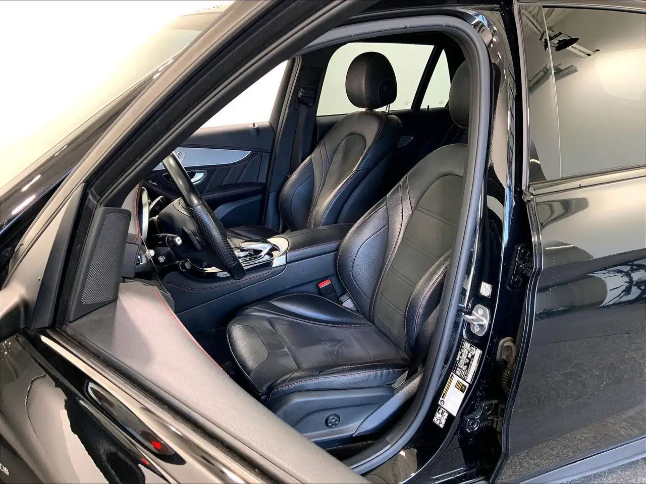 Mercedes-Benz GLC fotografie Mercedes-Benz GLC