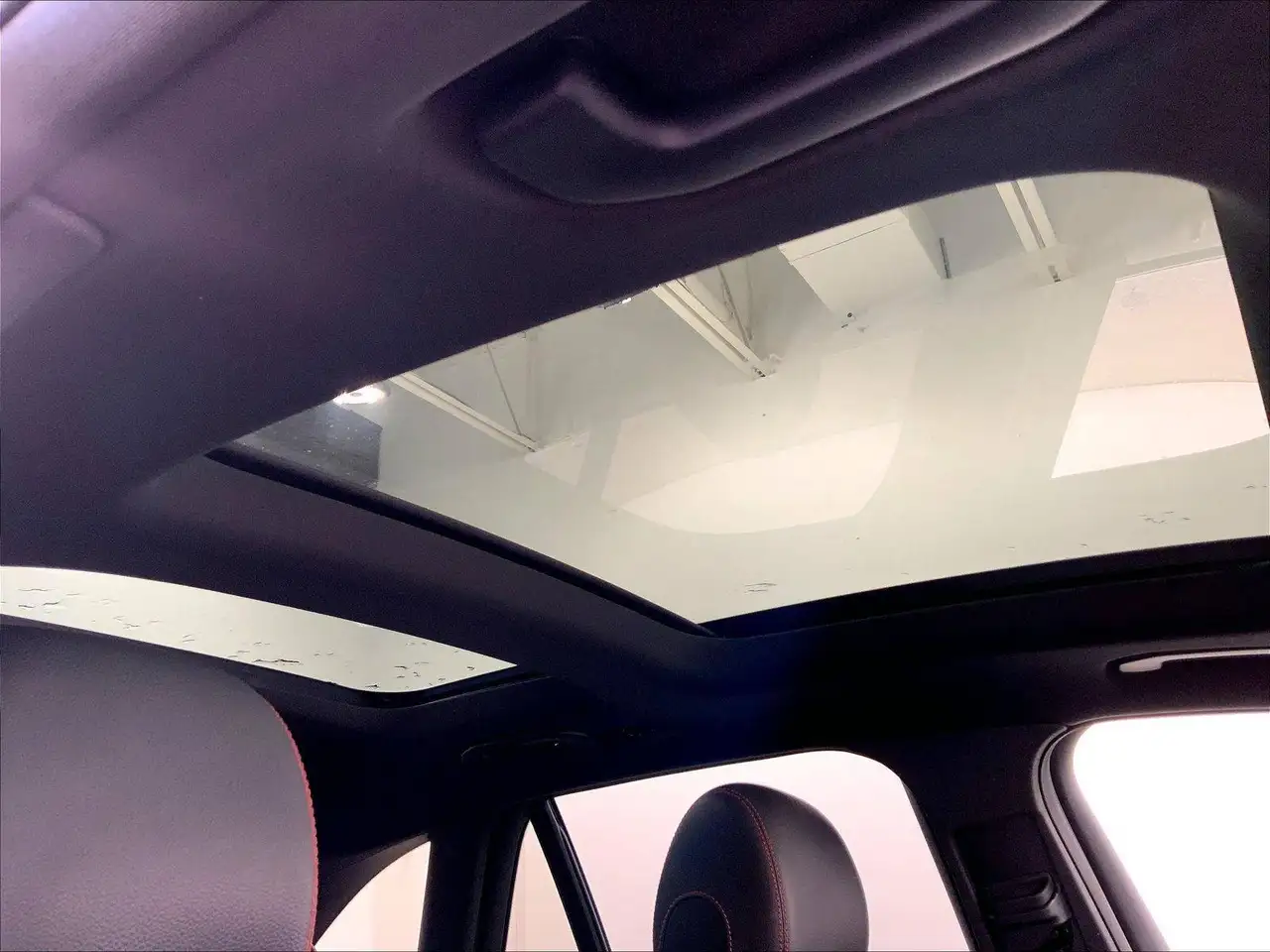 Mercedes-Benz GLC fotografie Mercedes-Benz GLC