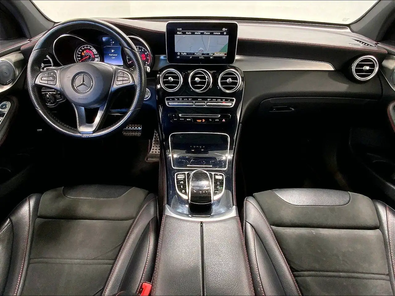 Mercedes-Benz GLC fotografie Mercedes-Benz GLC