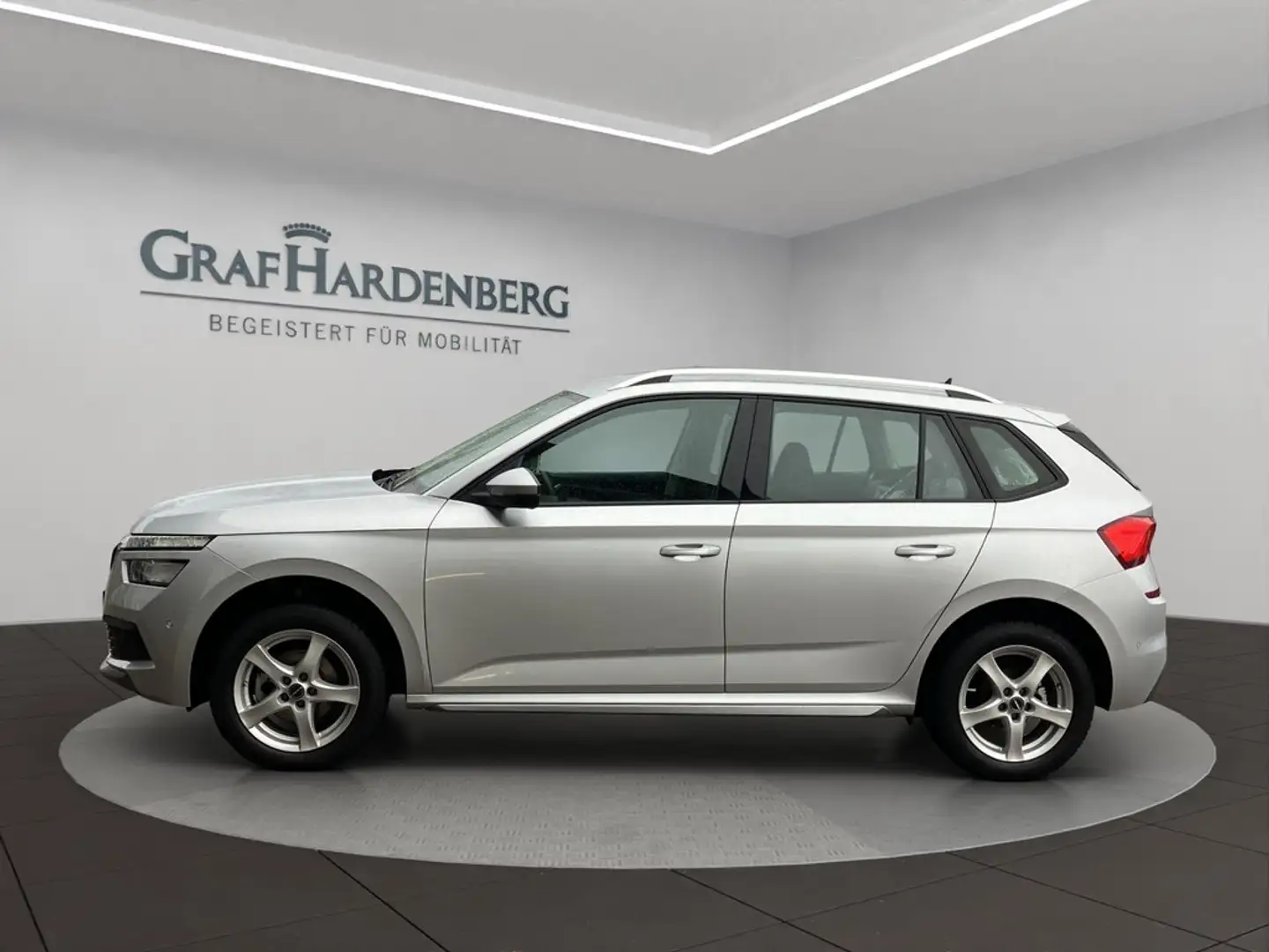 Skoda Kamiq Style 1.5 TSI DSG Navi LED Rückfahrkamera Silber - 2