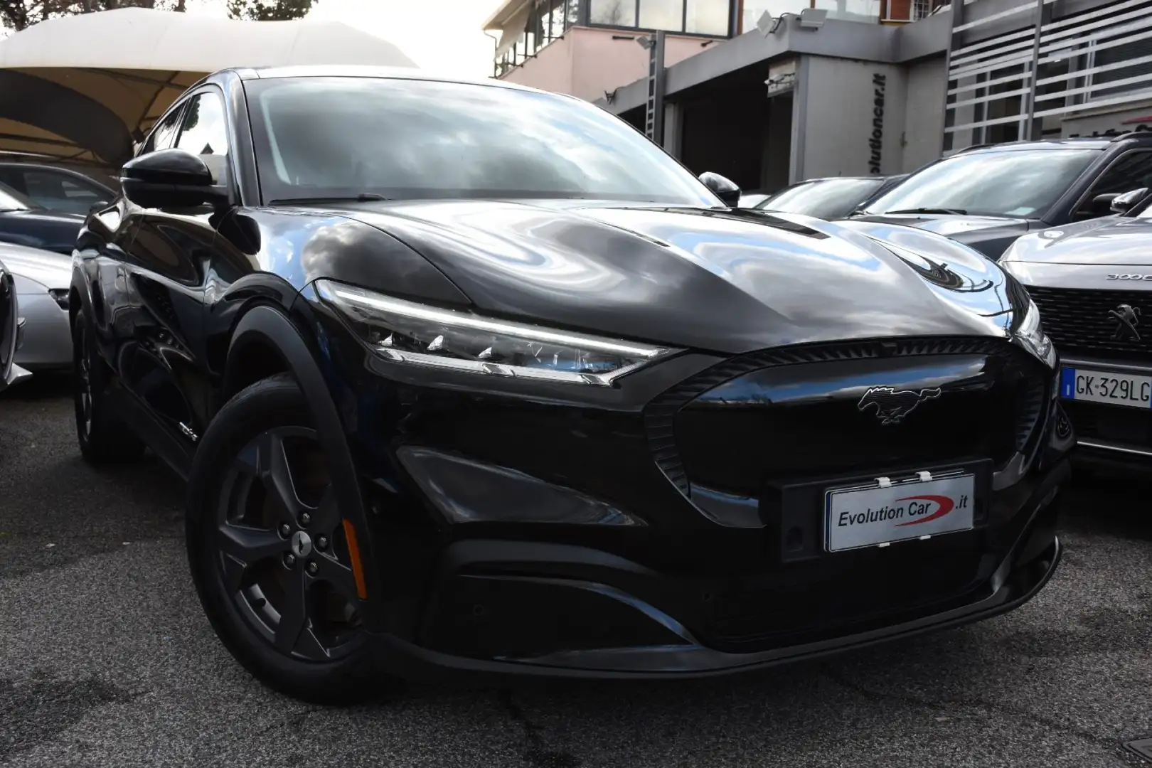 Ford Mustang Mach-E Standard Range 269 CV *TECH PACK+* Noir - 2