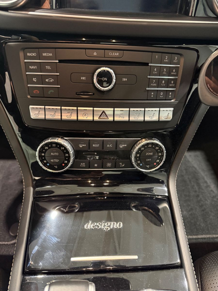 Mercedes-Benz SL 63 AMG . 2Hand,Magic Sky,Airscarf,etc. — photo 12