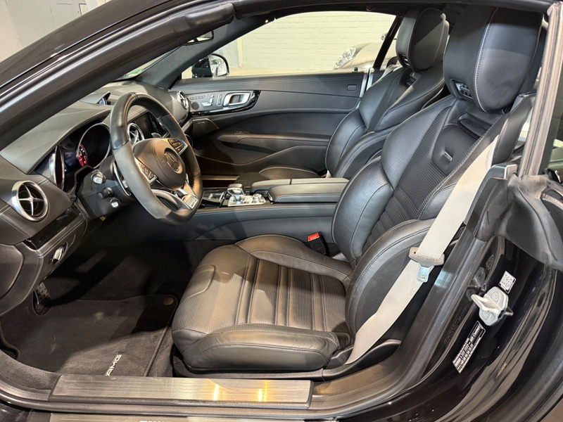 Mercedes-Benz SL 63 AMG . 2Hand,Magic Sky,Airscarf,etc. — photo 10