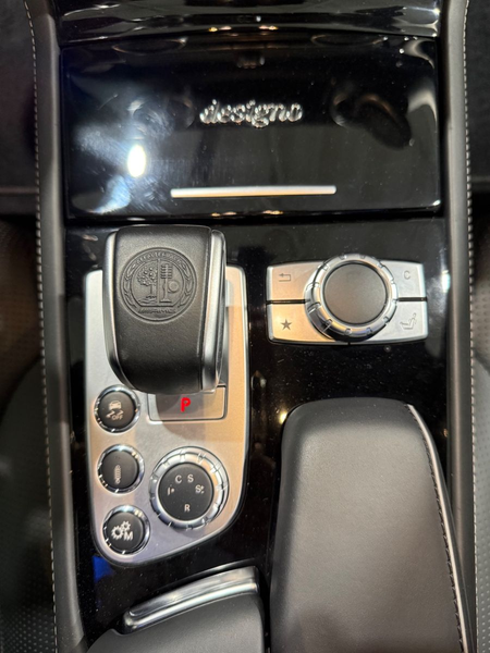 Mercedes-Benz SL 63 AMG . 2Hand,Magic Sky,Airscarf,etc. — photo 13