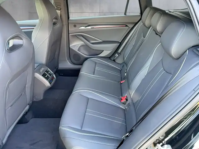 Skoda Superb Sportline iV TSI DSG Ansicht 12