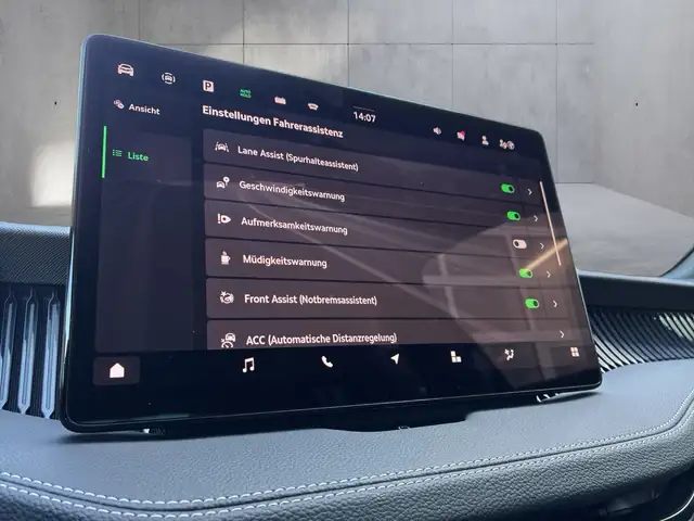 Skoda Superb Sportline iV TSI DSG Ansicht 27