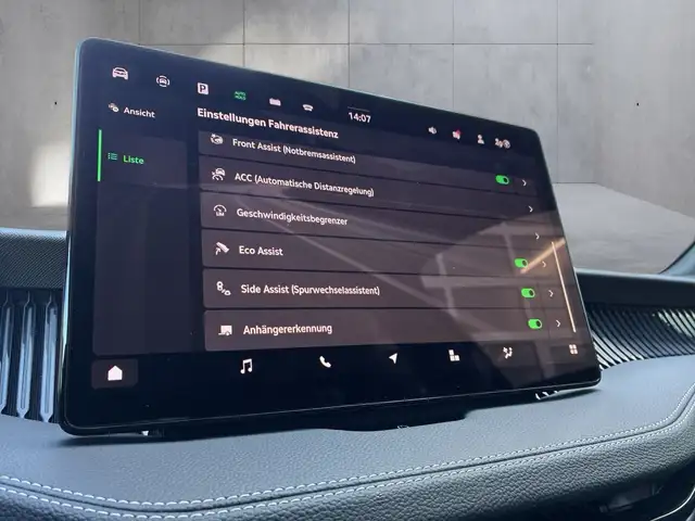 Skoda Superb Sportline iV TSI DSG Ansicht 28