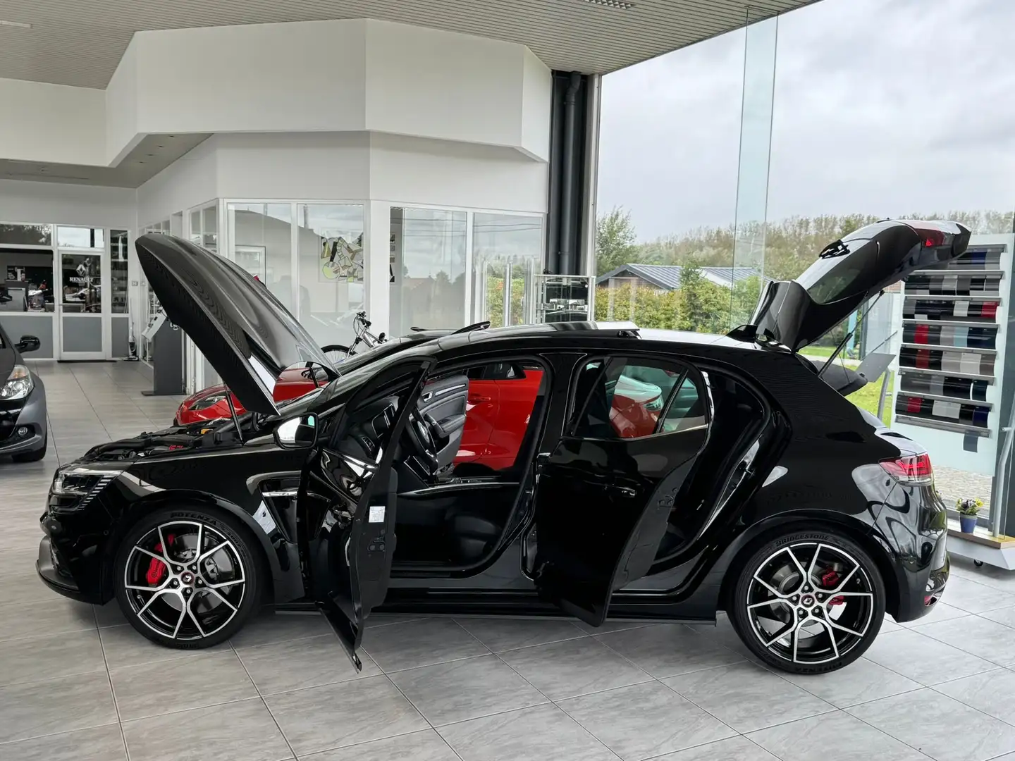 Renault Megane 1.8 TCe R.S. 300 Trophy EDC GPF (EU6D) Zwart - 1