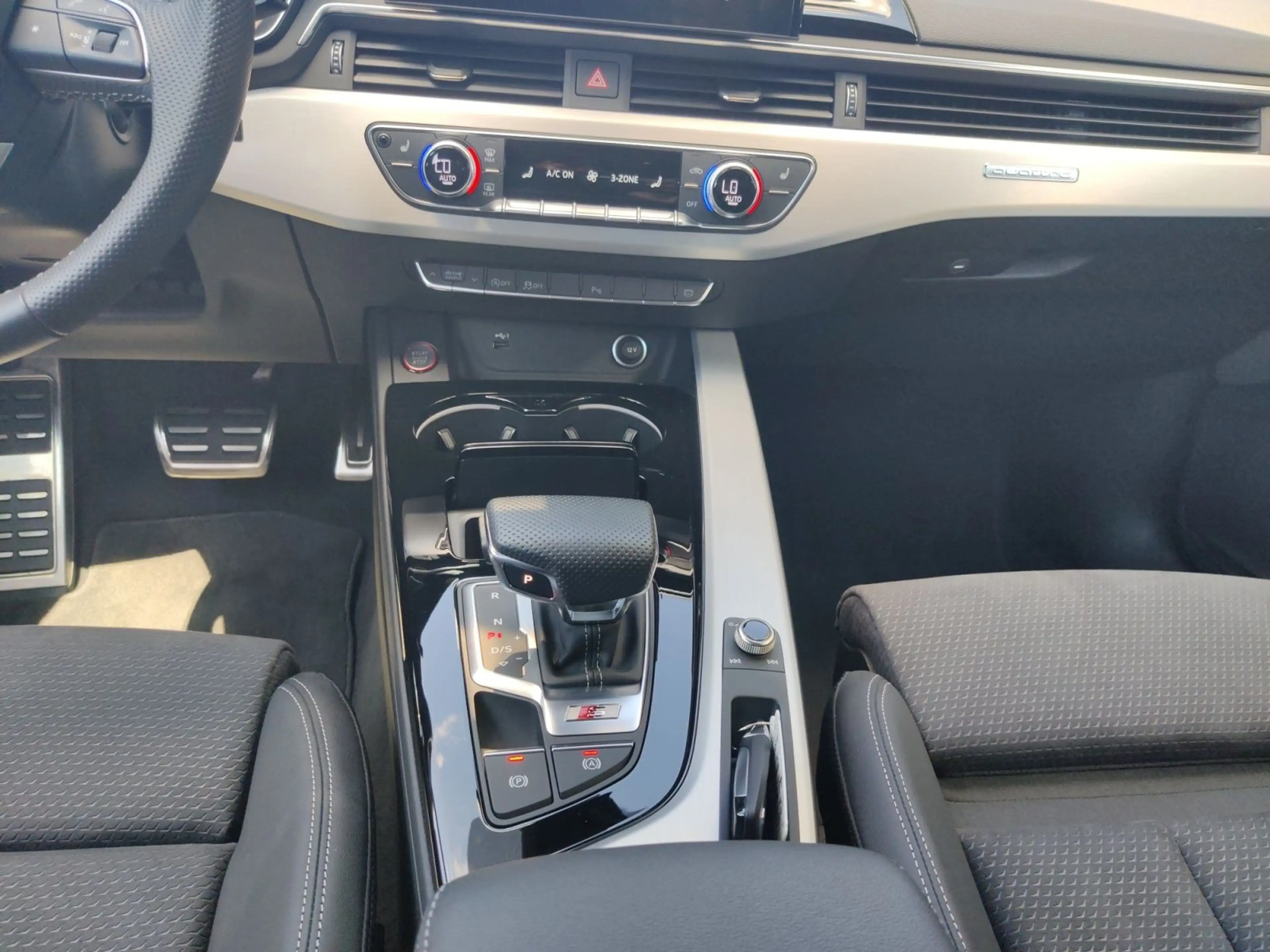 Audi S4 55 TDI q. Tiptronic. AHK, Matrix-LED, A — photo 11
