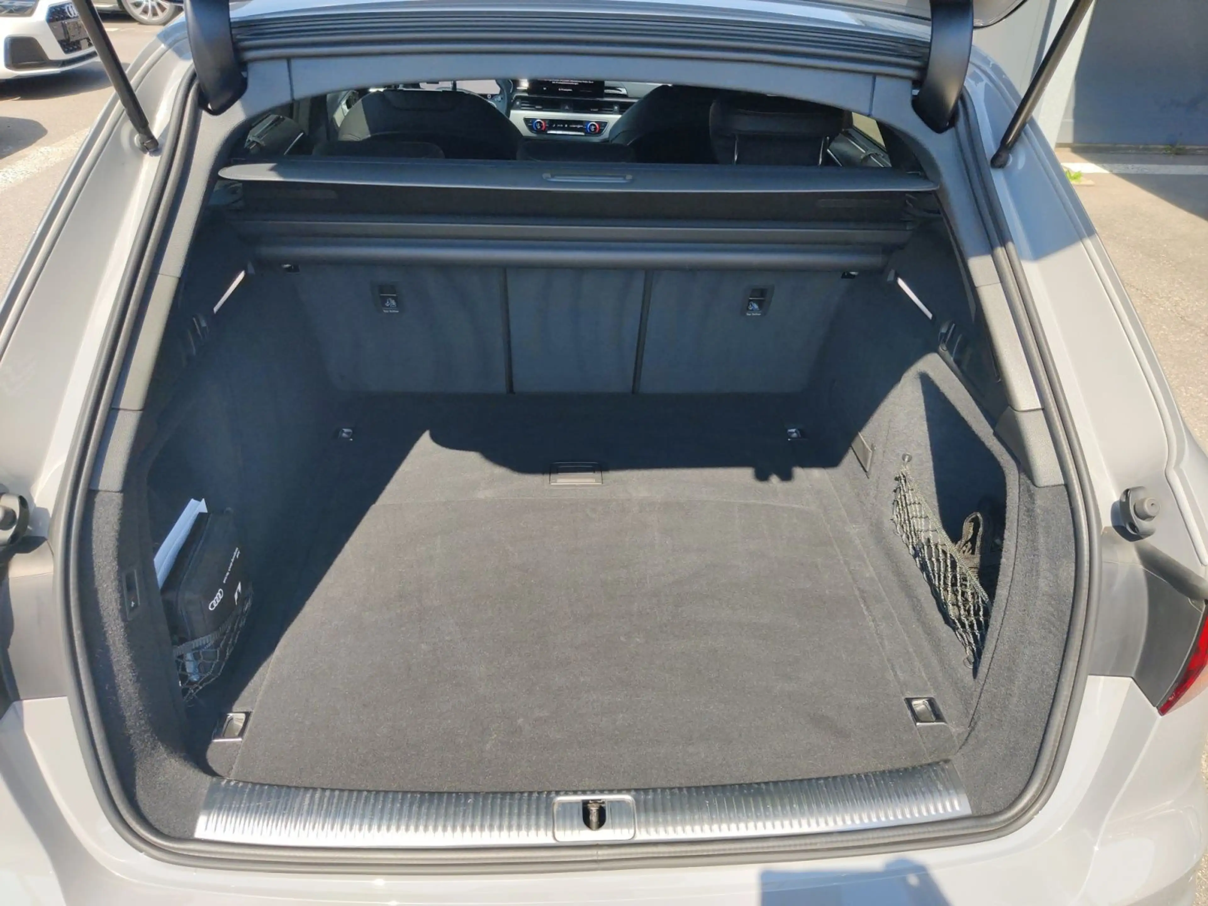 Audi S4 55 TDI q. Tiptronic. AHK, Matrix-LED, A — photo 14