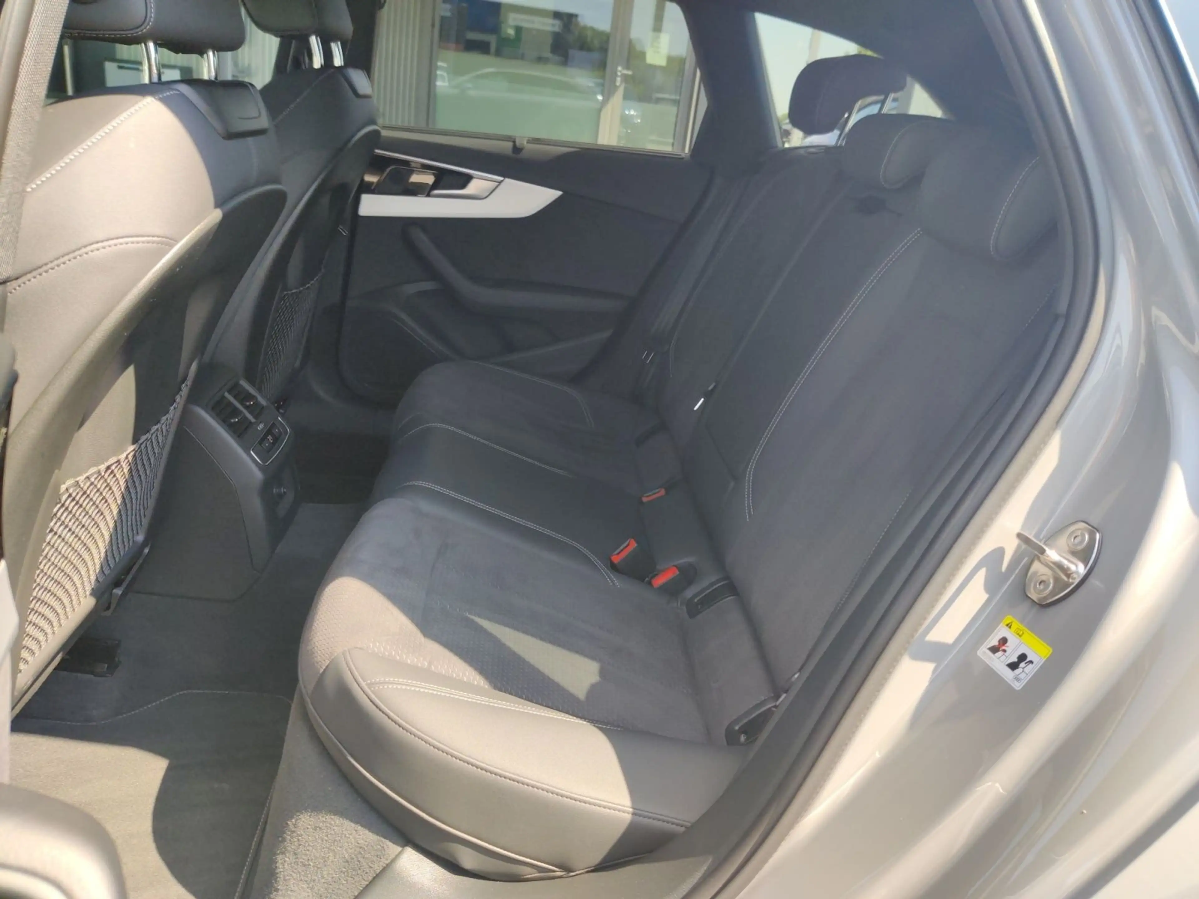 Audi S4 55 TDI q. Tiptronic. AHK, Matrix-LED, A — photo 13