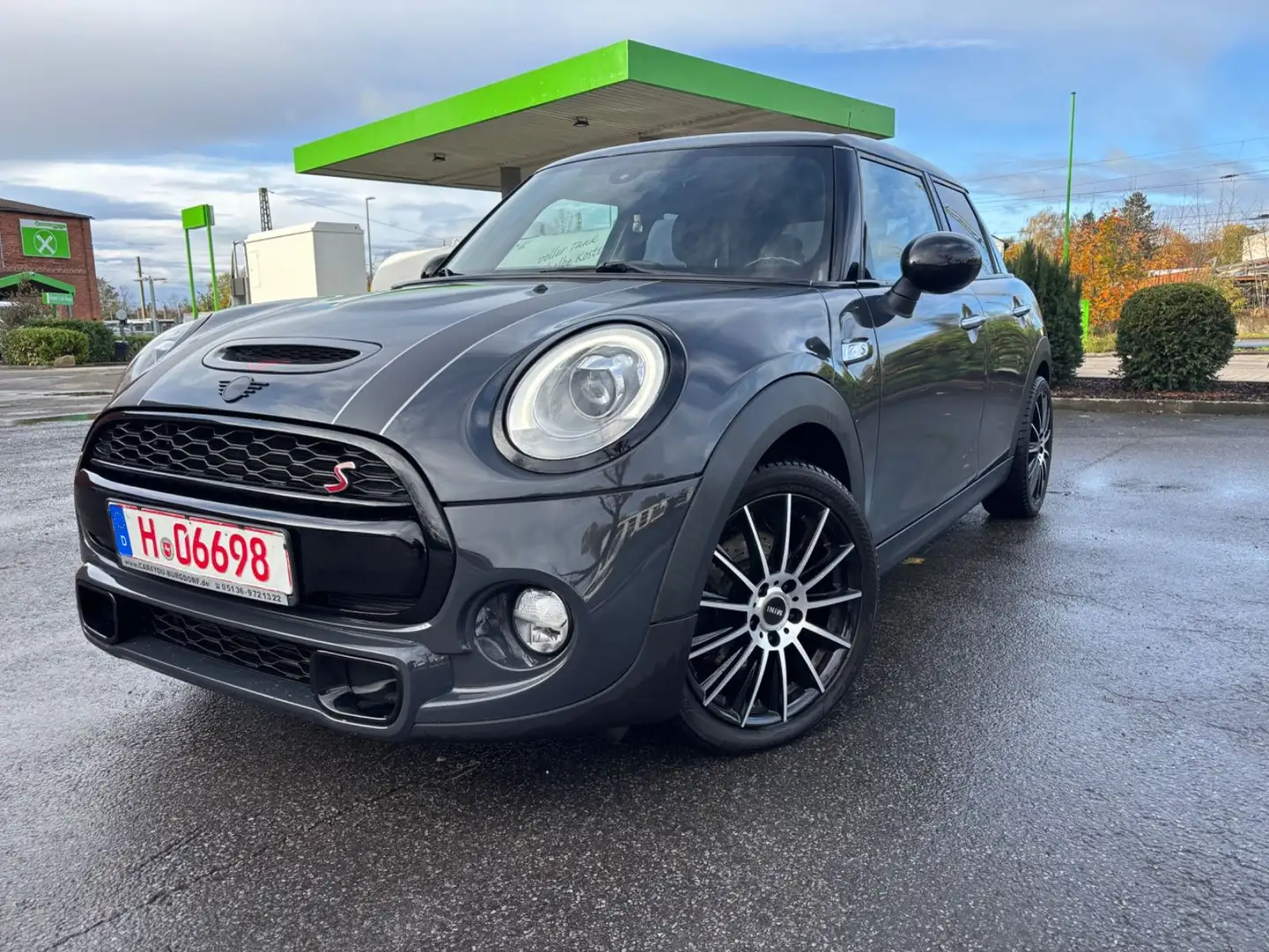MINI Cooper S Mini 5-trg. Cooper S 192 PS. Automatik Grau - 1
