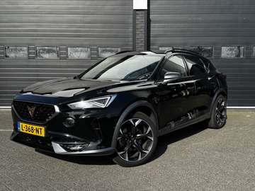 1.4 e-Hybrid 204PK Business | Camera | Stoel/Stuur