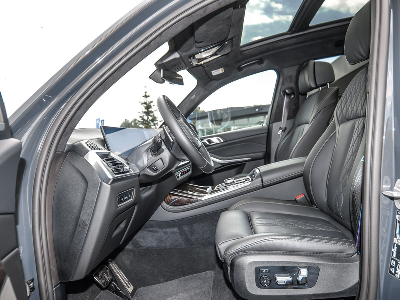 BMW X7 xDrive40d M Sport HUD PANO ACC AHK RFK NAVI — photo 5