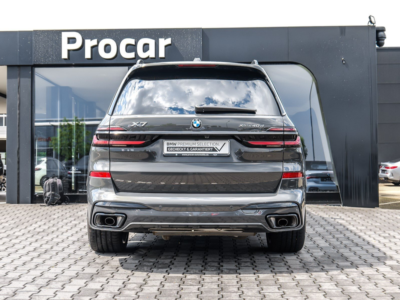 BMW X7 xDrive40d M Sport HUD PANO ACC AHK RFK NAVI — photo 10