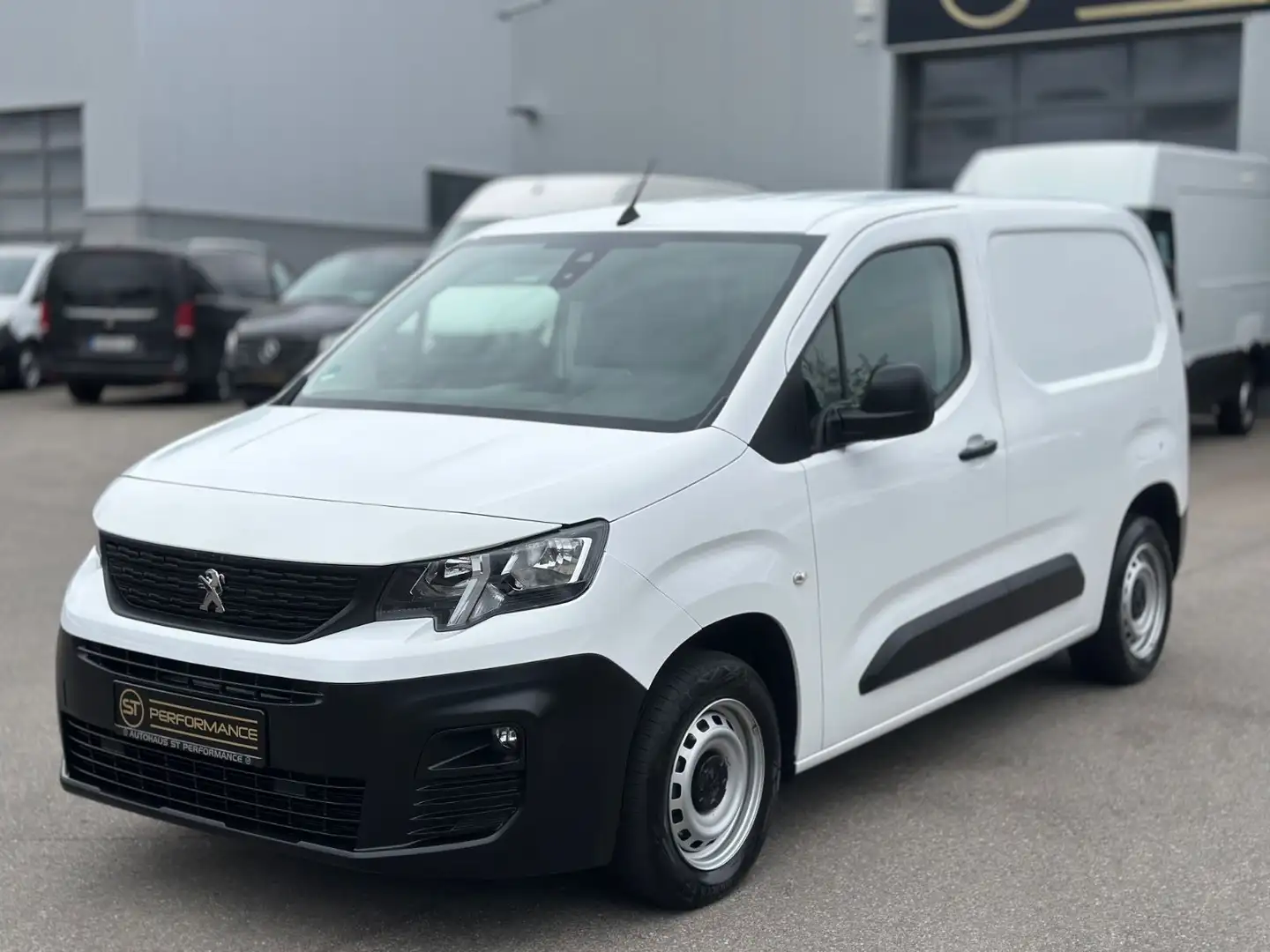 Peugeot Partner Premium L1 KLIMA NAVI TEMPOMAT SORTIMO Weiß - 1