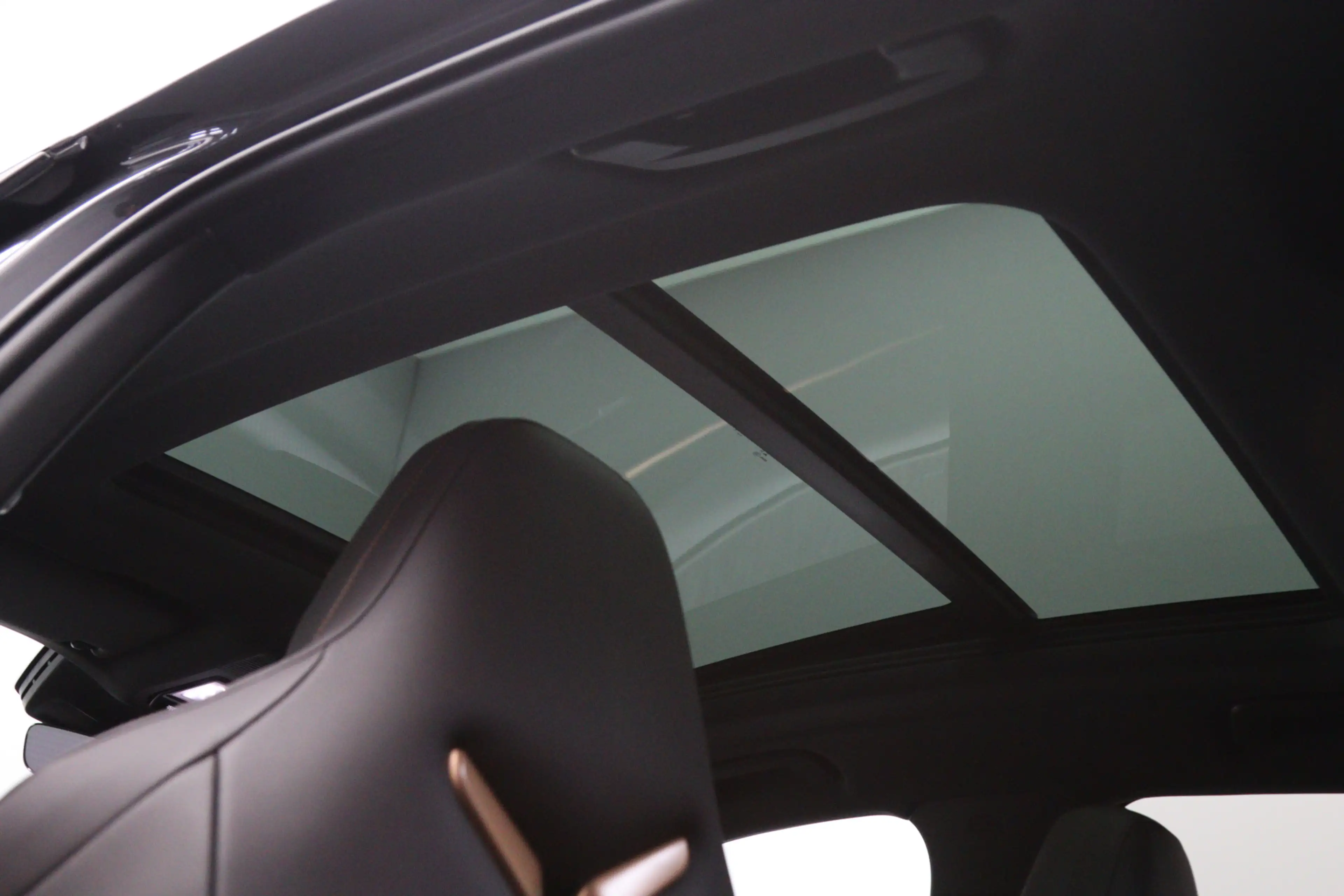 CUPRA Terramar 1.5 TSI e-Hybrid 272 PK VZ Performance PHEV, Panor — photo 21
