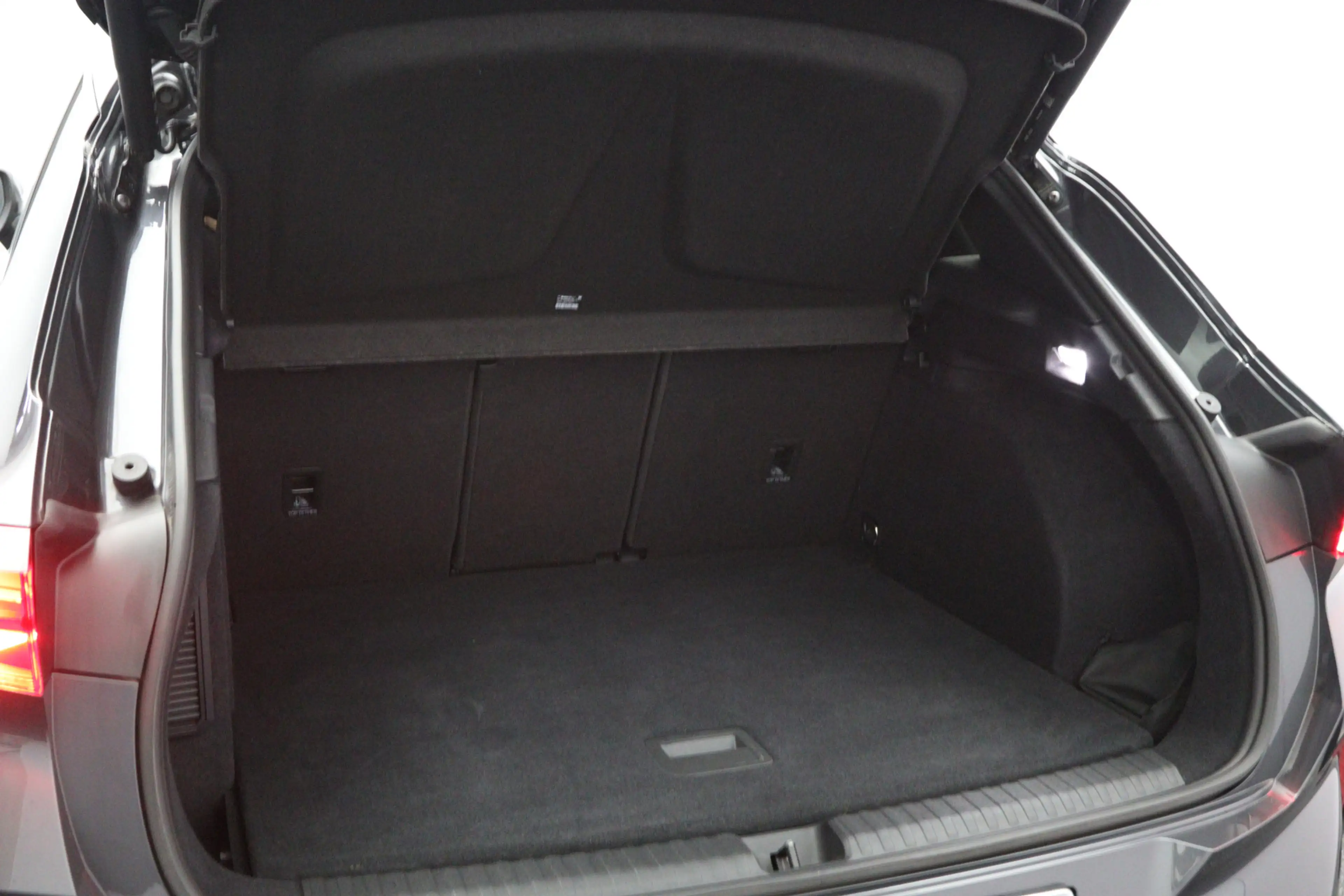 CUPRA Terramar 1.5 TSI e-Hybrid 272 PK VZ Performance PHEV, Panor — photo 25