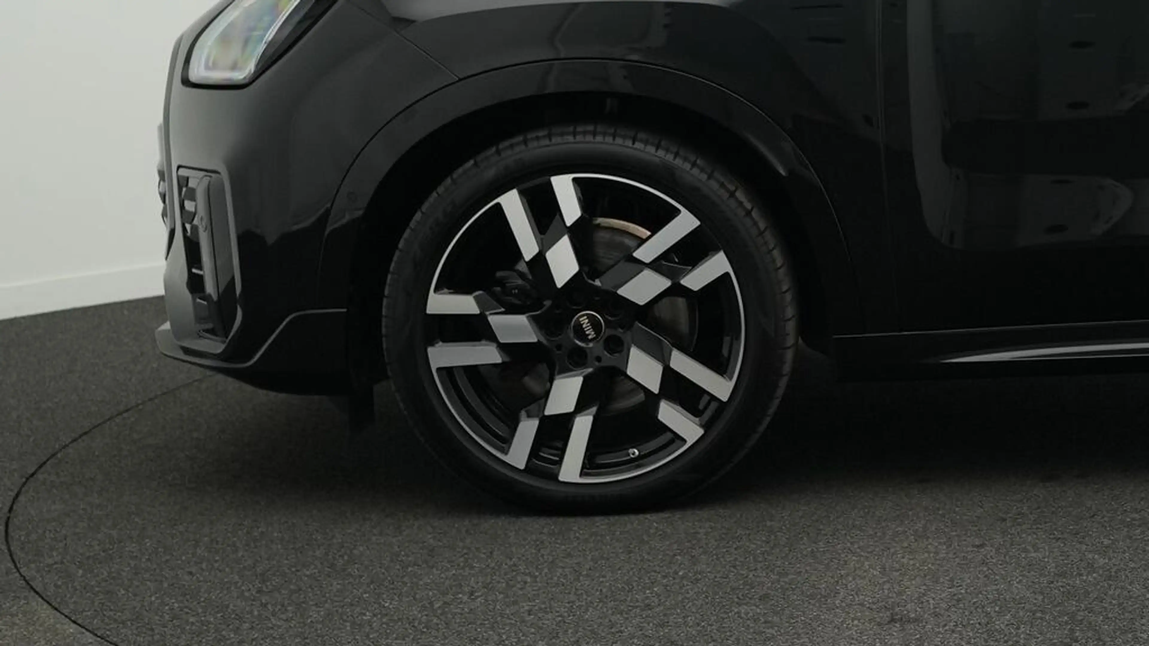 MINI Countryman C John Cooper Works Trim — photo 13