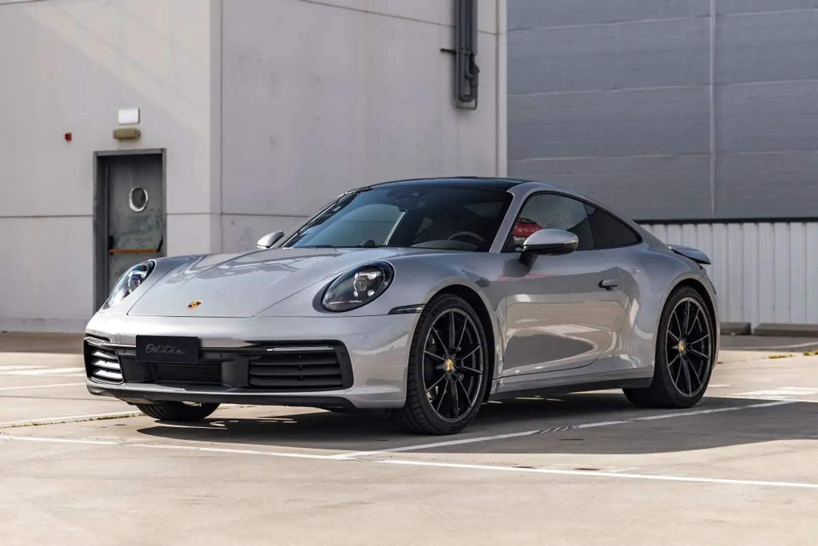 Porsche 992 Carrera Coupé PDK Gris - 1