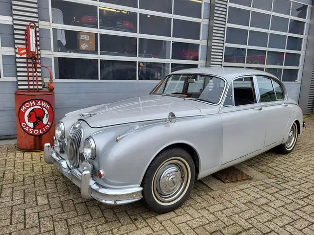 Jaguar Mark 2 3.8 Oldtimer Overdrive Disc-brakes
