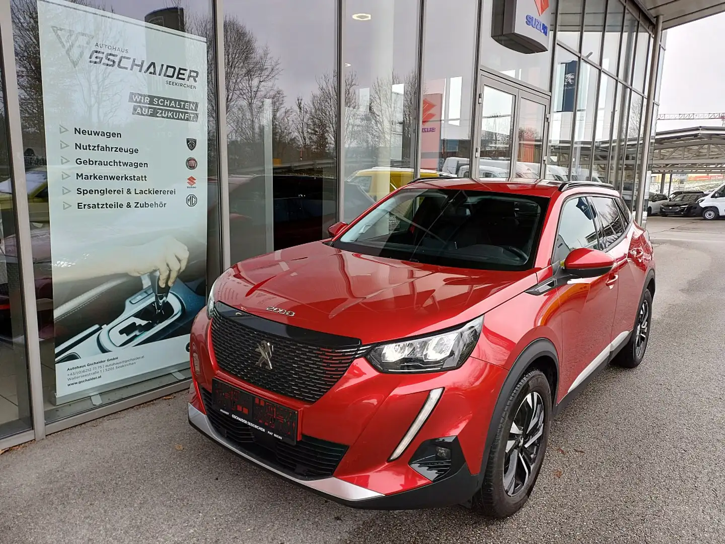 Peugeot 2008 BlueHDi 110 S&S Allure Pack 6-Gang-Manuell Rouge - 1