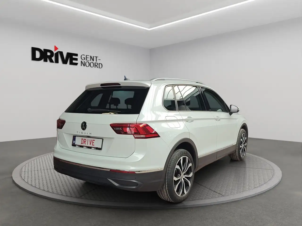 Volkswagen Tiguan TSI OPF Active *LEDER/Verw.Zetels/App Connect/ Camera* 5