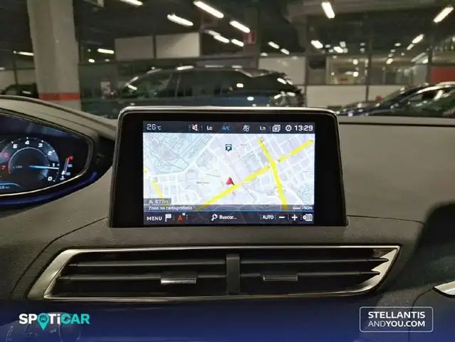 Peugeot 3008 view 14
