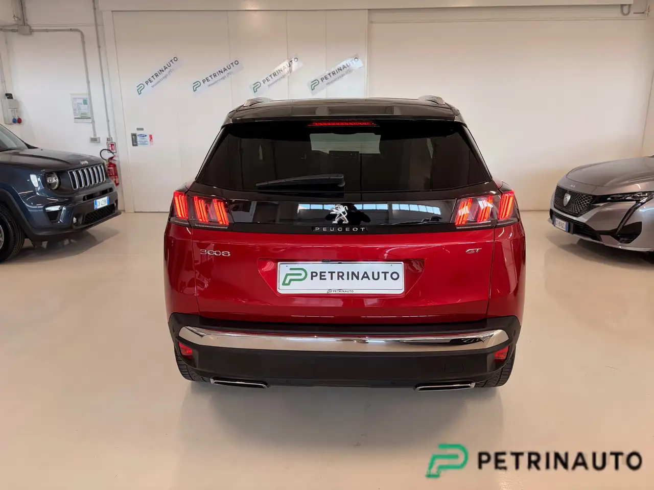 Peugeot 3008 3008 1.5 bluehdi GT Pack s&s 130cv eat8 + TETTO APRIBILE 7