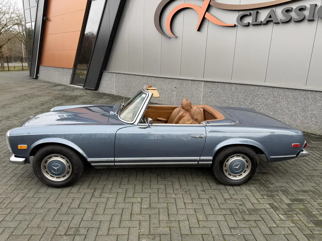Mercedes-Benz SL 280 W113 Pagode, foto 3