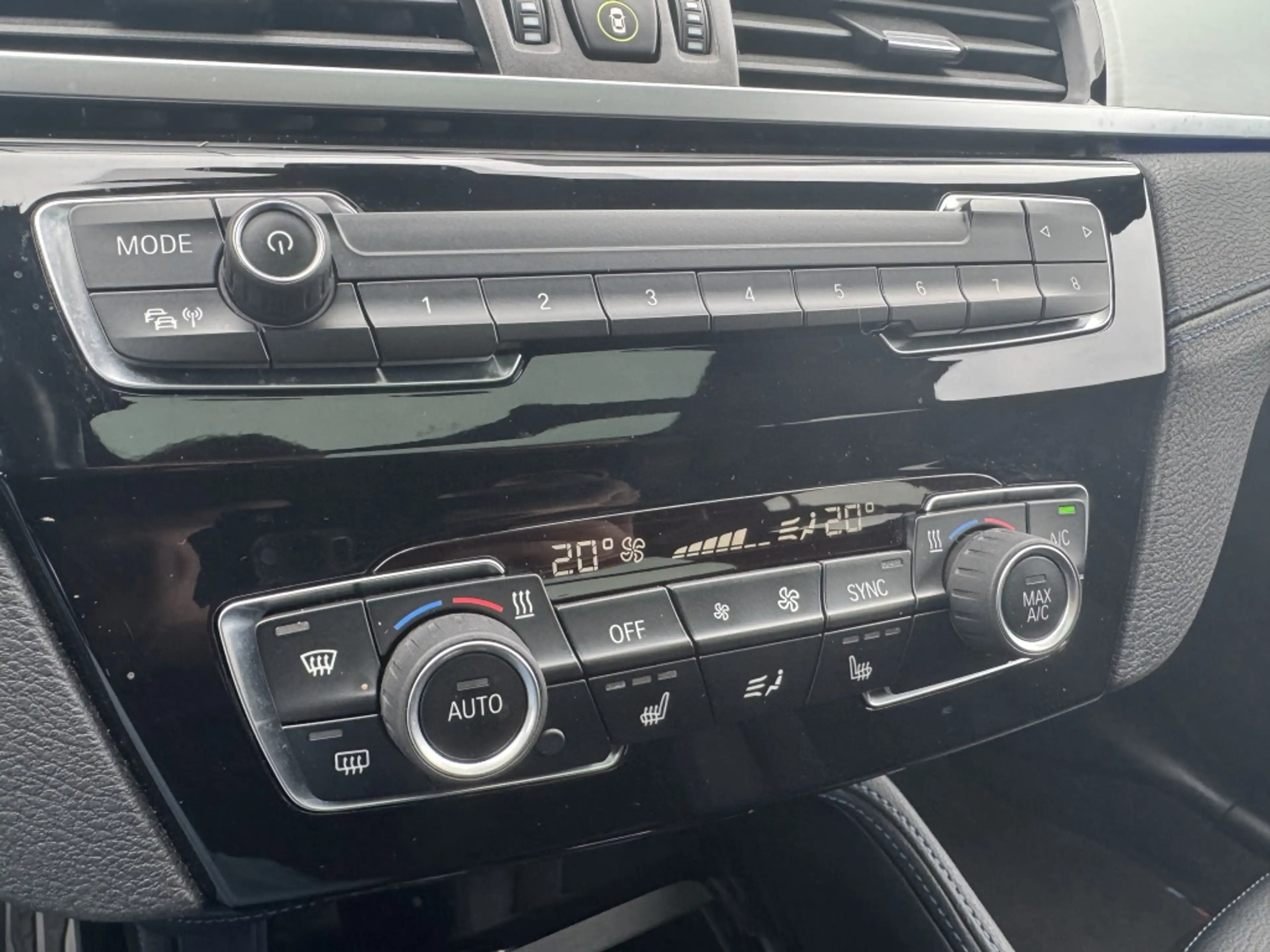 BMW X2 sDrive20i High Exec. — photo 13