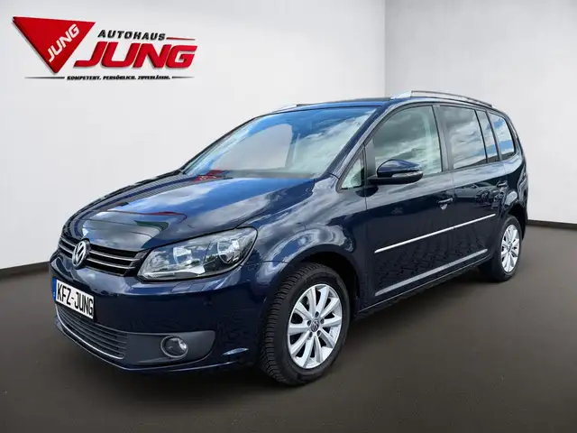 2013 Volkswagen Touran in Blue for sale