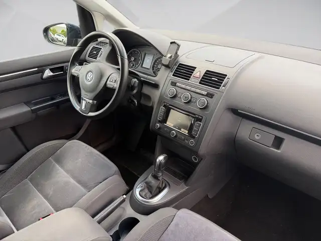 Volkswagen Touran view 15