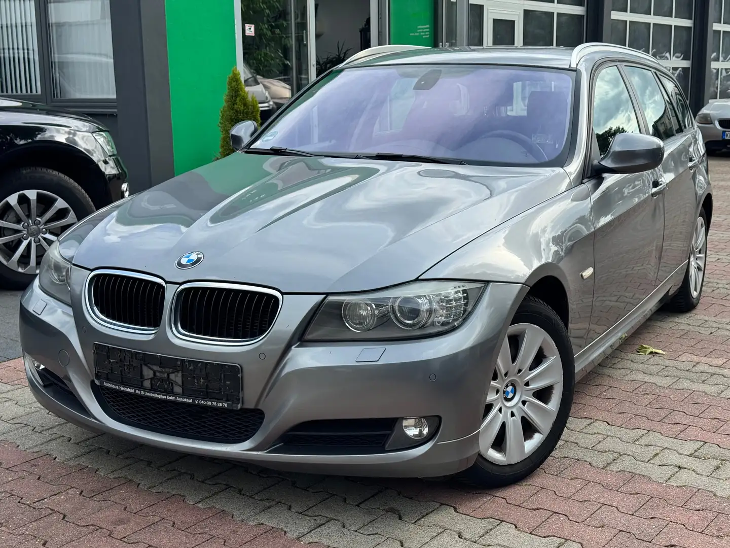 BMW 318 318d Gris - 1