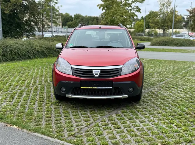 Dacia Sandero view 4