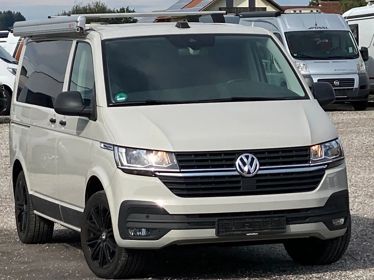 Volkswagen T6 Multivan T6.1 Multivan Grau - 1