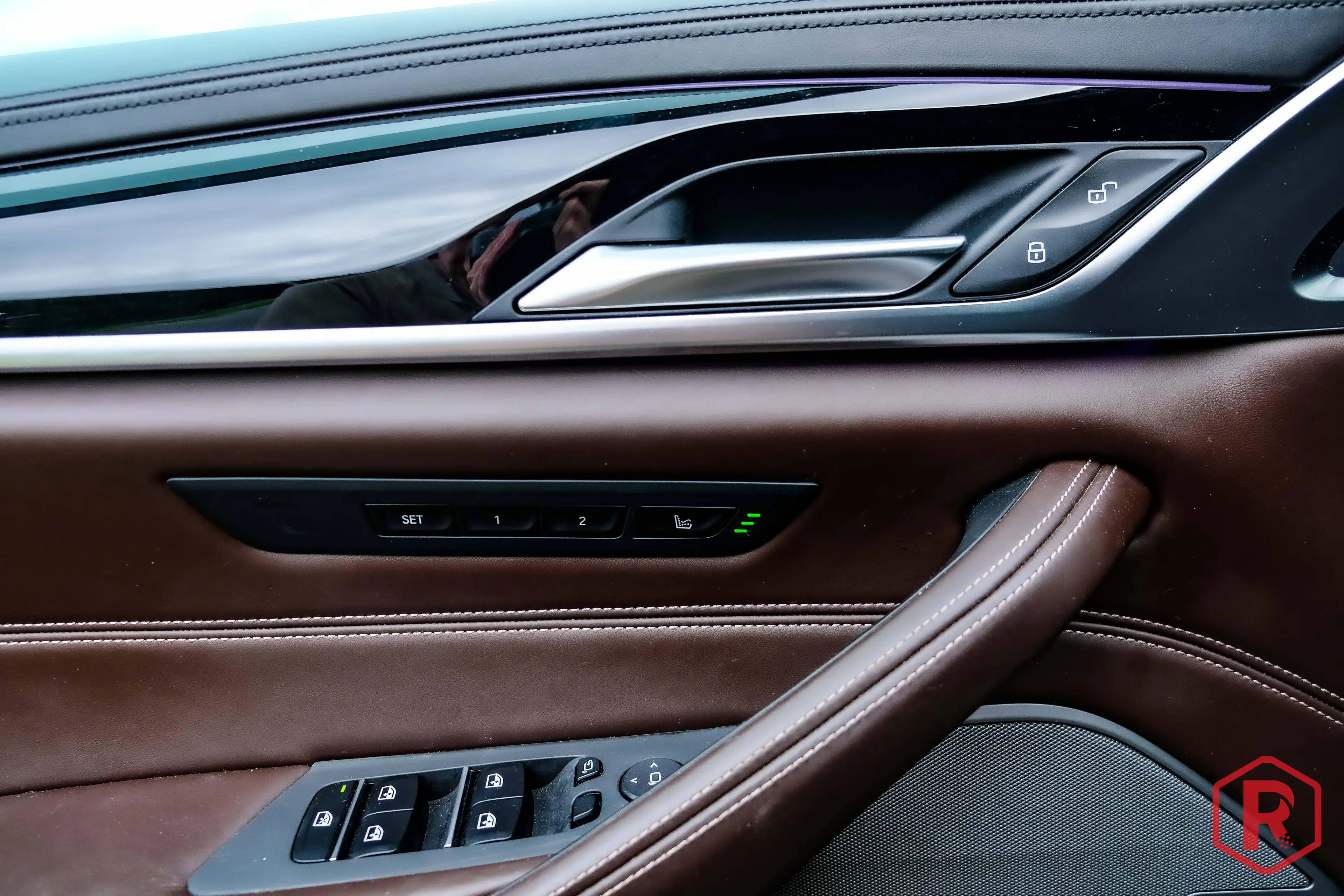 BMW 540 i xDrive Touring Pano HarmanKardon ACC — photo 12