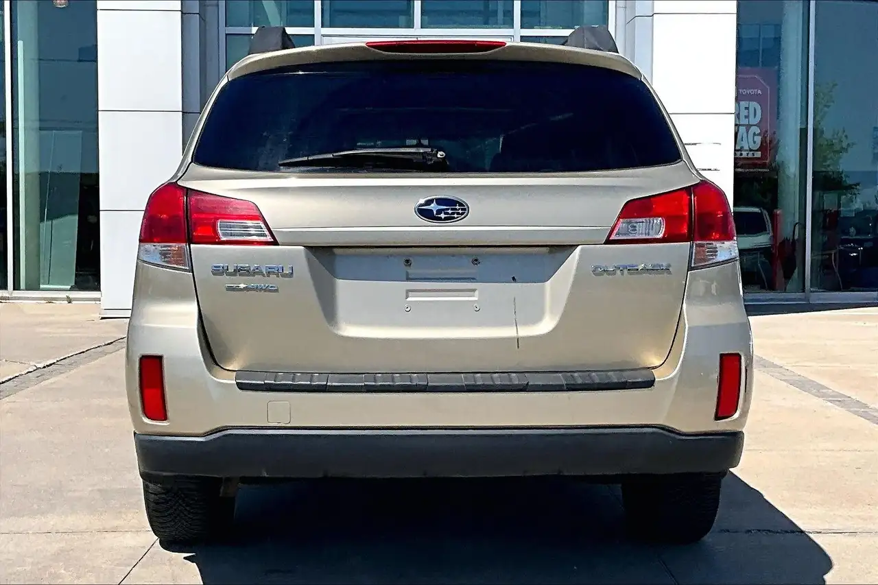 Subaru OUTBACK fotografie Subaru OUTBACK