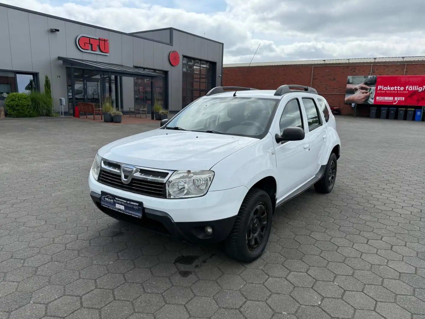 Dacia Duster 1.6 16V 105 4x2 Essentiel*Garantie* - 2