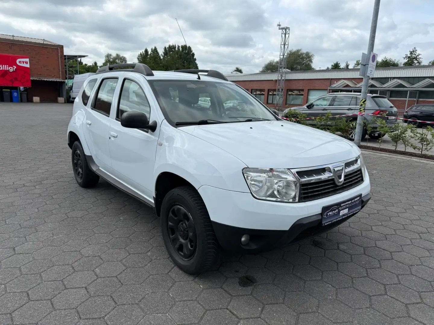 Dacia Duster 1.6 16V 105 4x2 Essentiel*Garantie* - 1