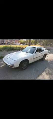 Porsche 924