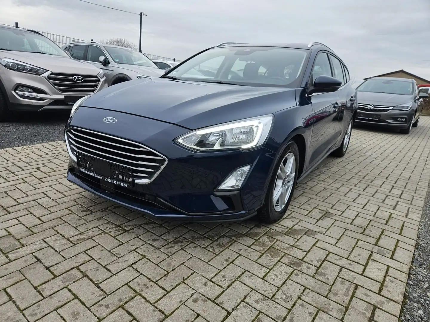 Ford Focus Turnier Cool & Connect Bleu - 1