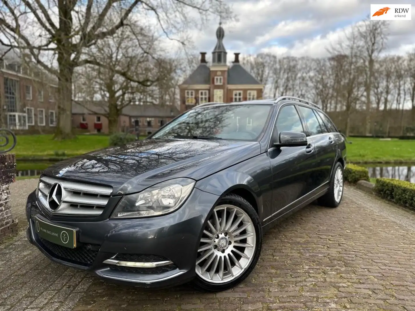 Mercedes-Benz C 180 Estate Edition | Navi | Schuif/Kanteldak | Automaa Grijs - 1