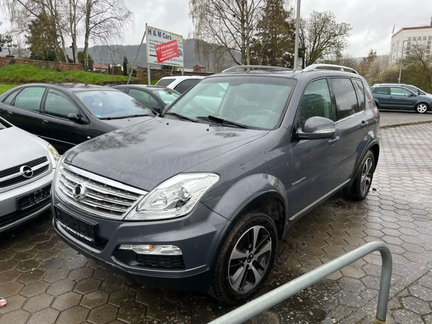 SsangYong Rexton 2.2 Diesel 4WD/Automatik/AHK/Motorschaden Gris - 1