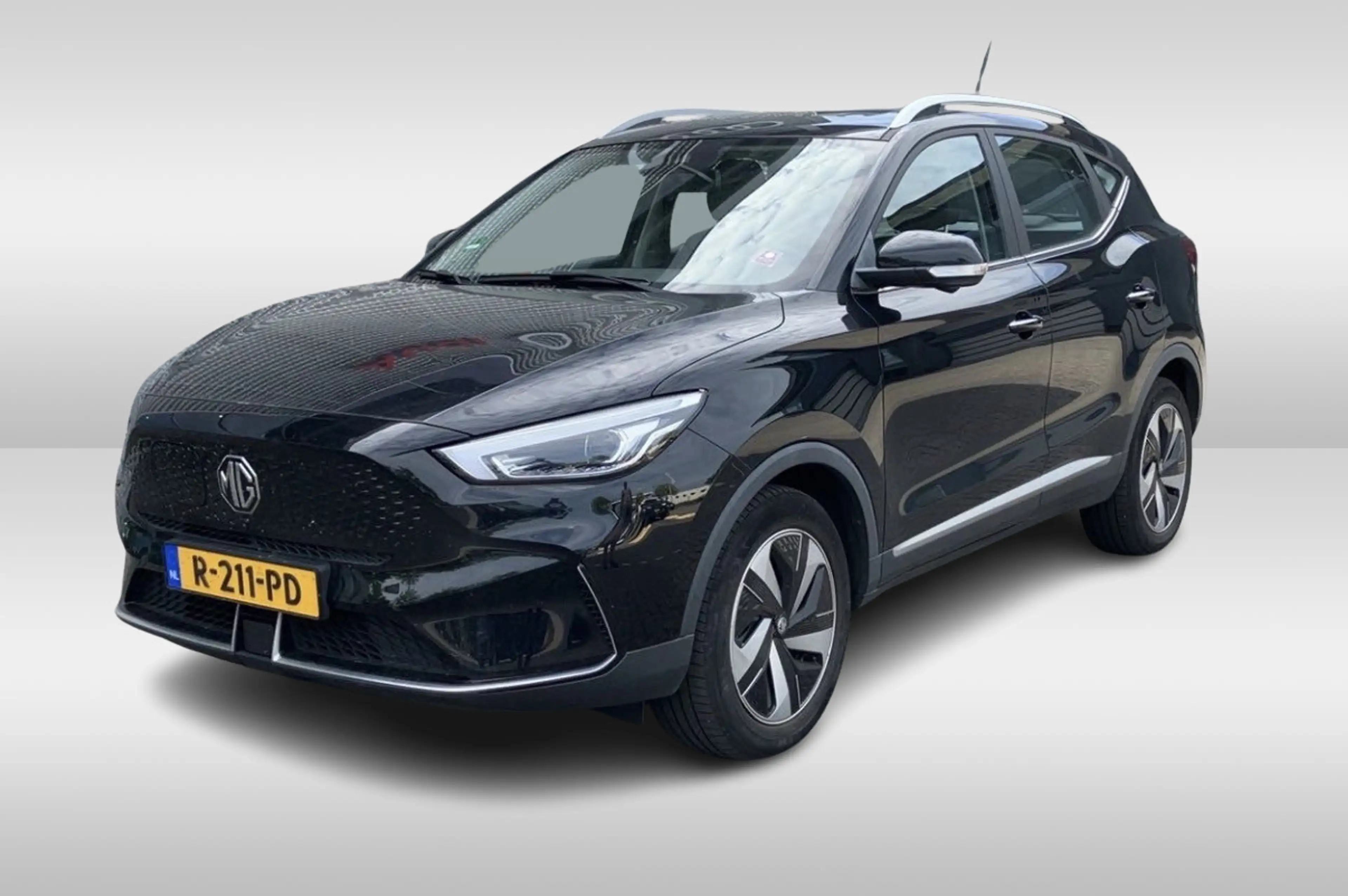 MG ZS MG EV EV Long Range Luxury 70 kWh / Trekhaak / Pan